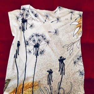 White shirt with a dandelion!